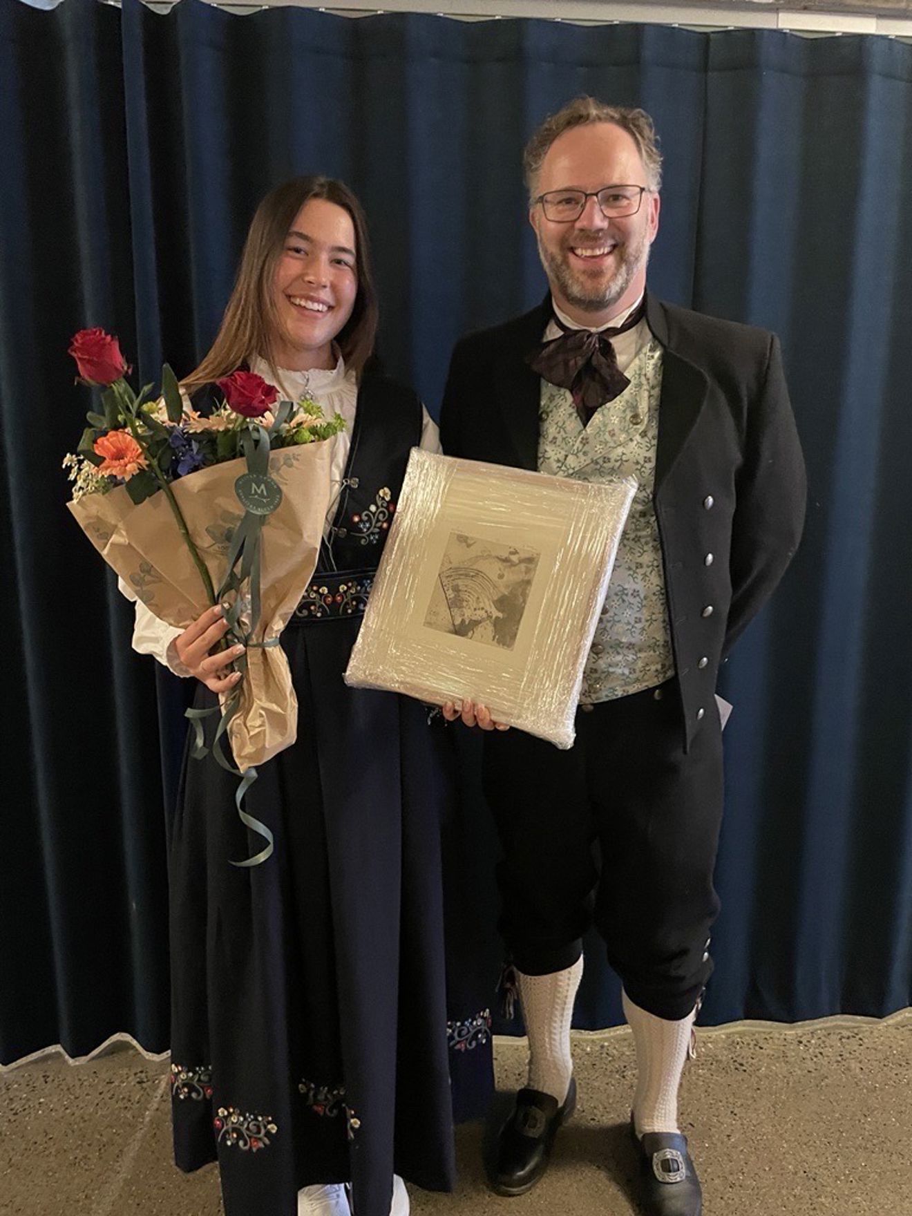 Hederselev Alice med Rektor Knut Jørgen Kopperud